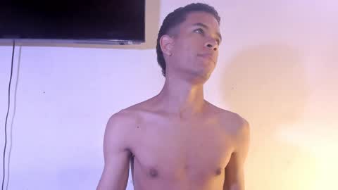 Snapshot of ken_rivera chatting on February 22, 11:57 am Julian Rivera online show from February 22, 11:57 am