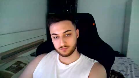 Snapshot of kenan_10 chatting on May 31, 4:25 pm kenan online show from May 31, 4:25 pm