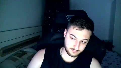 Snapshot of kenan_10 chatting on June 6, 6:34 pm kenan online show from June 6, 6:34 pm