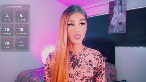 kend_hott online show from April 11, 7:18 pm