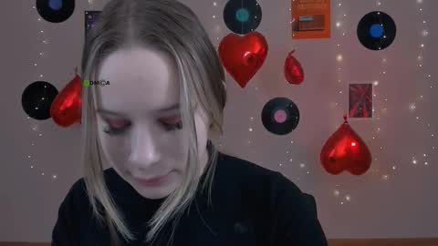 Sweet Kendal online show from February 13, 9:22 pm