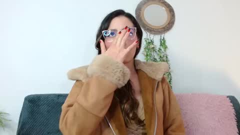 Snapshot of kendal_mosk chatting on October 30, 7:47 pm Valery online show from October 30, 7:47 pm