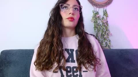 Valery online show from February 4, 11:20 pm