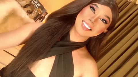 Snapshot of kendalair chatting on October 9, 6:28 pm Ebony online show from October 9, 6:28 pm