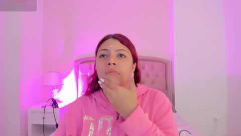 Kendall online show from February 12, 5:13 am