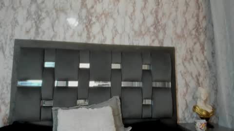 Snapshot of kendall__quinn chatting on March 6, 7:03 am Kendall online show from March 6, 7:03 am