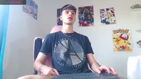 Snapshot of kendall_ros chatting on January 11, 8:10 pm kendall ross online show from January 11, 8:10 pm