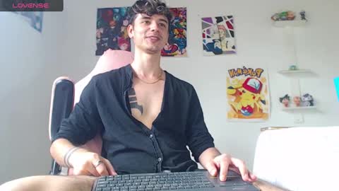 Snapshot of kendall_ros chatting on February 3, 7:31 pm kendall ross online show from February 3, 7:31 pm