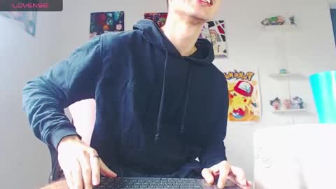 Snapshot of kendall_ros chatting on February 14, 3:47 pm kendall ross online show from February 14, 3:47 pm