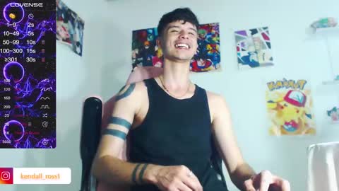 Snapshot of kendall_ros chatting on February 22, 11:46 pm kendall ross online show from February 22, 11:46 pm