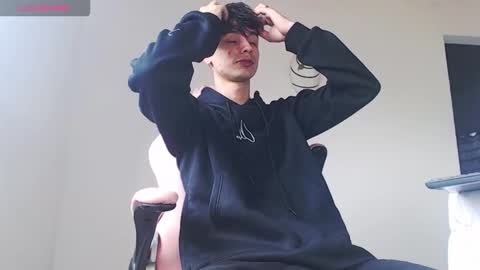 Snapshot of kendall_ros chatting on October 16, 3:57 pm kendall ross online show from October 16, 3:57 pm