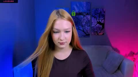 Kendal online show from November 28, 10:40 am