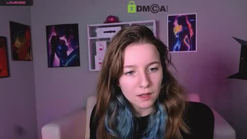 Kendal online show from November 29, 10:29 am