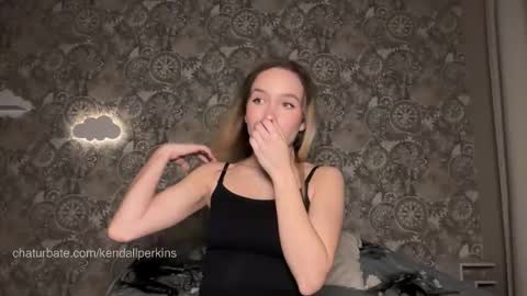 Kendall online show from November 29, 9:07 pm