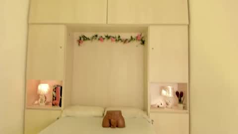 Kendal online show from February 24, 12:03 pm