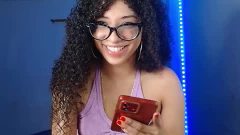 Snapshot of kendallrush2 chatting on January 14, 11:42 am Kendall Rush online show from January 14, 11:42 am