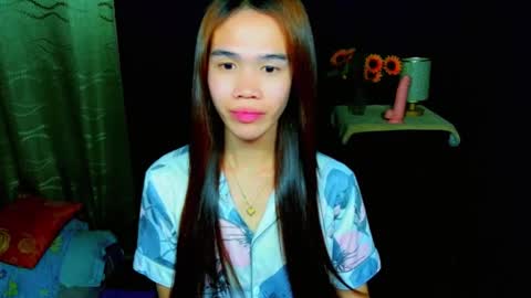 Kendall  online show from March 22, 6:00 pm