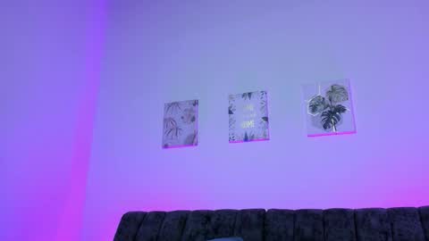 kendallvand online show from January 11, 2:33 pm