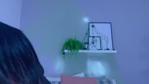 Snapshot of kendalmilleer chatting on September 18, 10:06 am online show from September 18, 10:06 am