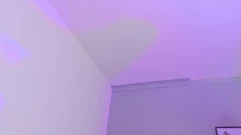 Snapshot of kendalmilleer chatting on October 6, 10:02 am online show from October 6, 10:02 am