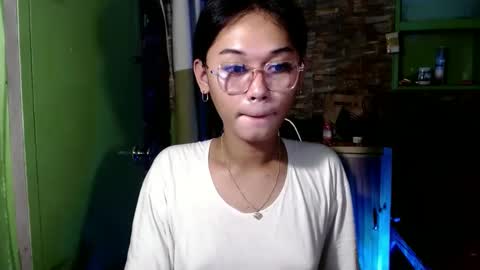 kendalxx69 online show from February 4, 7:40 am