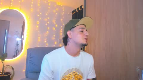 kendel_dimitri online show from December 28, 7:00 am