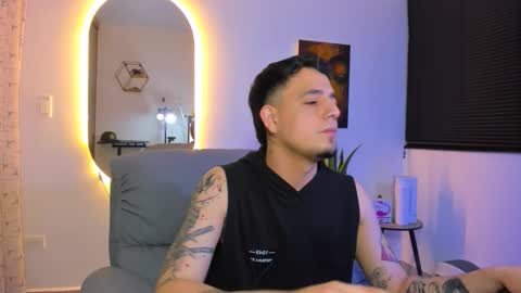 kendel_dimitri online show from March 8, 3:32 am