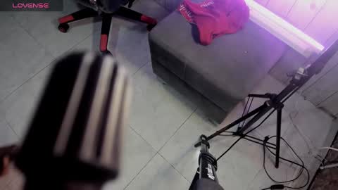 Snapshot of kender21_ chatting on January 4, 4:43 pm Kender online show from January 4, 4:43 pm