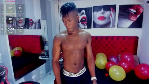 Snapshot of kender21_ chatting on January 7, 3:44 pm Kender online show from January 7, 3:44 pm