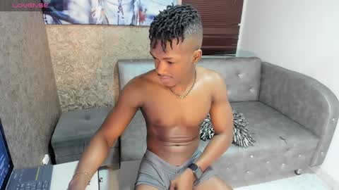 Snapshot of kender21_ chatting on January 31, 2:28 pm Kender online show from January 31, 2:28 pm