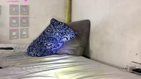 Snapshot of kender21_ chatting on October 24, 8:11 am Kender online show from October 24, 8:11 am