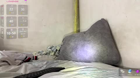 Snapshot of kender21_ chatting on November 11, 3:39 am Kender online show from November 11, 3:39 am