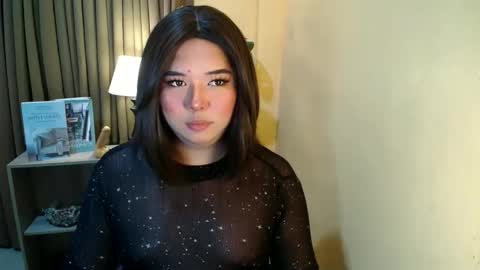 Snapshot of kendra185417 chatting on February 21, 3:24 pm kendra185417 online show from February 21, 3:24 pm