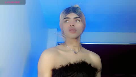 Kendra Bailey online show from March 23, 8:02 pm