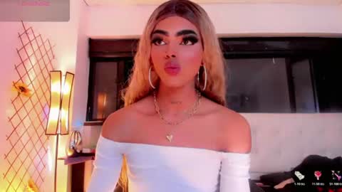 Kendra Bailey online show from June 24, 4:44 am