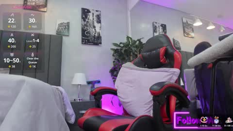 Snapshot of kendra_london chatting on November 21, 11:25 pm Kendra London online show from November 21, 11:25 pm