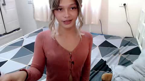 kendra_lunaxx online show from June 11, 12:32 am