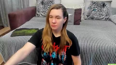 Kendra online show from April 17, 12:02 am