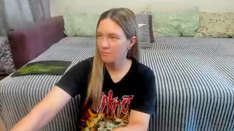 Snapshot of kendra_xx_ chatting on July 5, 11:45 pm Kendra online show from July 5, 11:45 pm