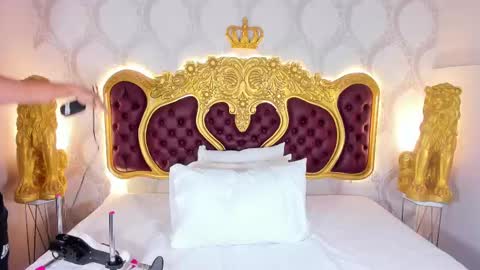 Kendral  online show from October 22, 4:35 am