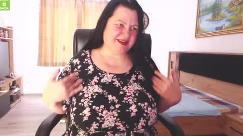 Kendra online show from January 12, 12:54 pm