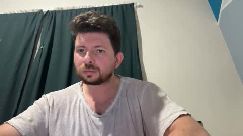 kenerkener online show from December 15, 4:50 am