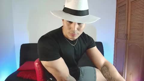 kenfit07 online show from January 10, 3:36 pm