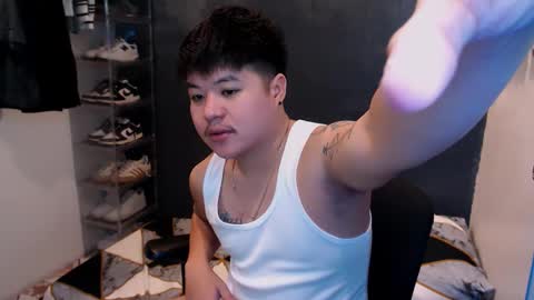 Snapshot of kenhotline911 chatting on February 28, 3:48 pm ken online show from February 28, 3:48 pm