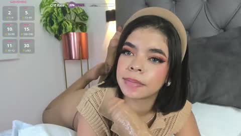 Kenia  online show from December 17, 3:49 pm