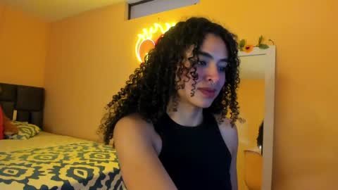Snapshot of keniia_riizz chatting on May 1, 5:28 pm Kenia online show from May 1, 5:28 pm