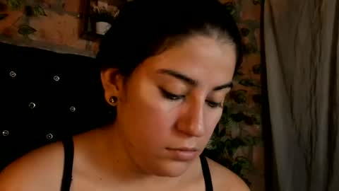 kenia walker  online show from July 5, 1:18 pm