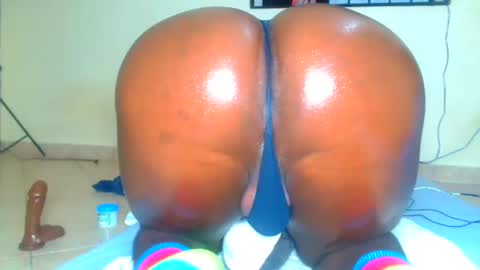 Kenia online show from January 15, 8:16 pm