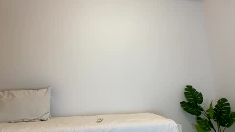 Snapshot of kennasoft chatting on November 2, 7:49 pm Kenna next time online - 2nd of Dec online show from November 2, 7:49 pm