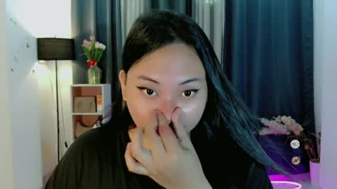 kennaxx69 online show from May 16, 12:40 am